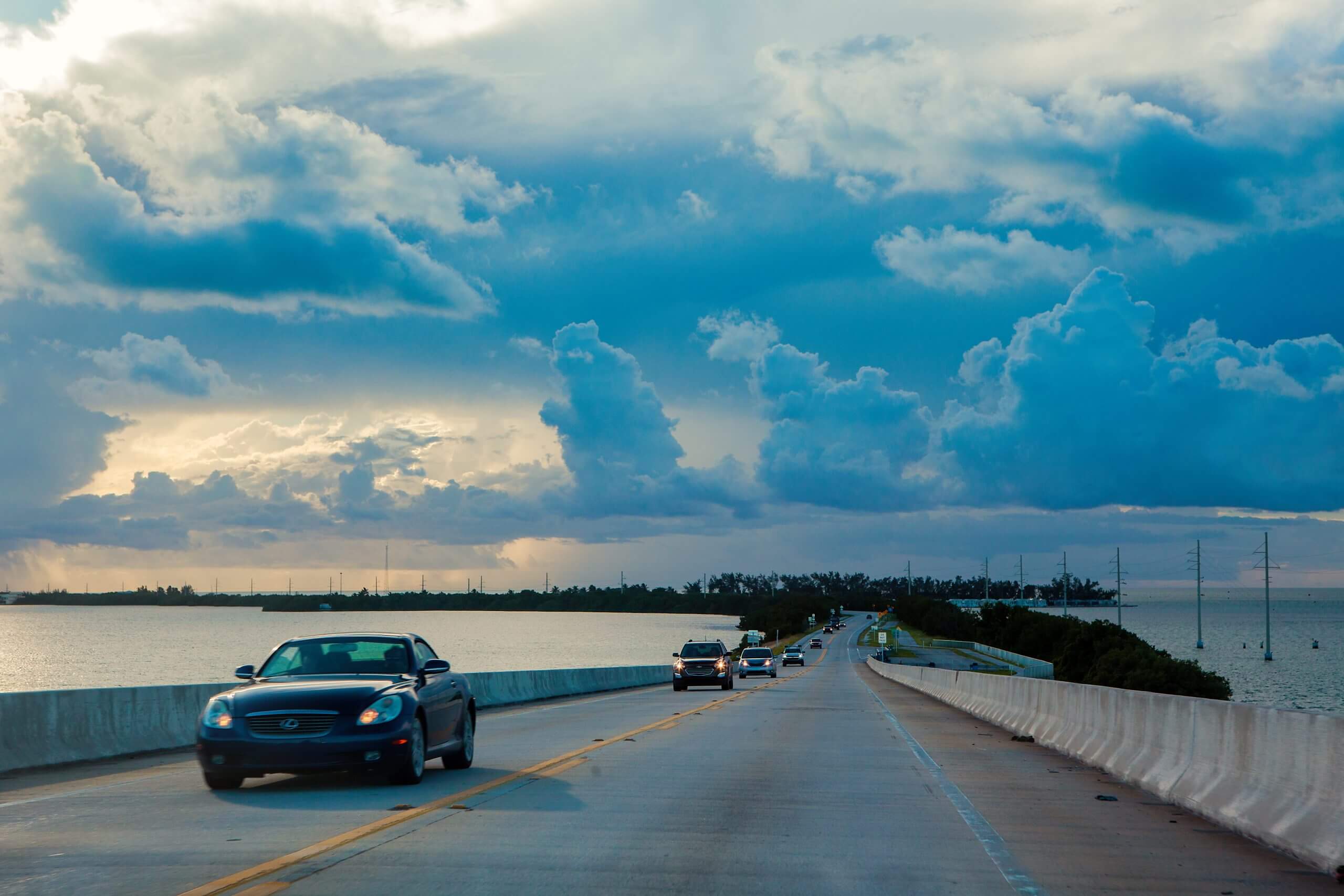 How much does it cost to ship a car from Florida to New York?