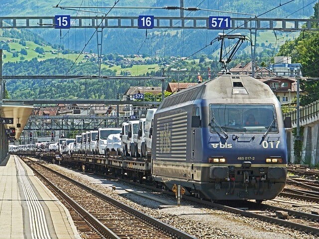 Amtrak car shipping train